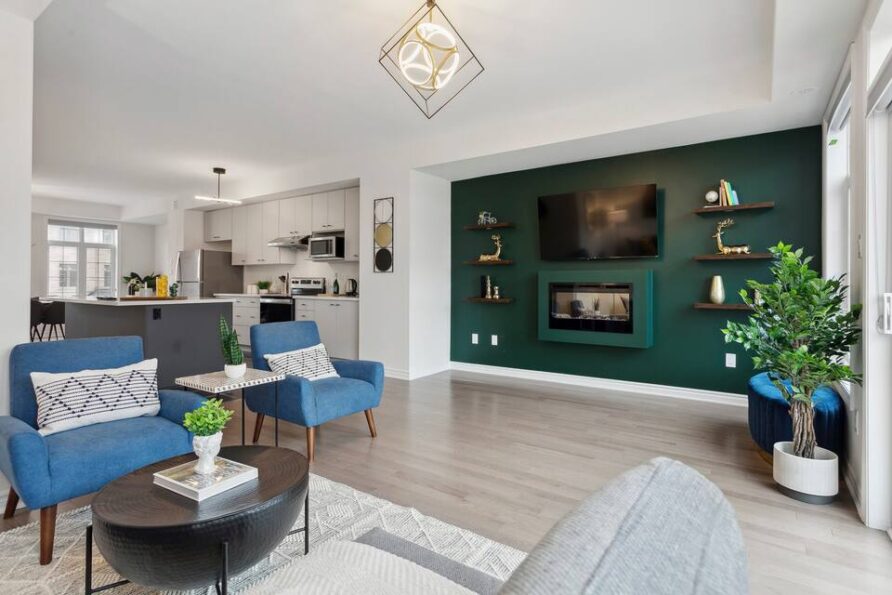 *Brand New Built* Stylish & Modern Family Home