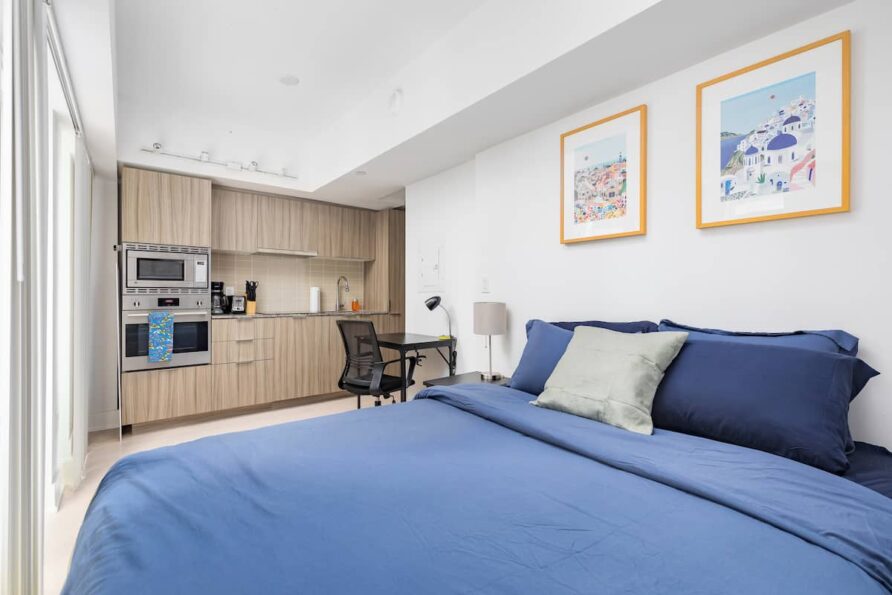 Modern Micro Studio in Heart of Downtown!