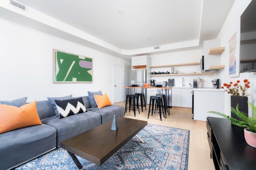 Chic & Serene 2BR 1.5BA – Annex & Little Italy!